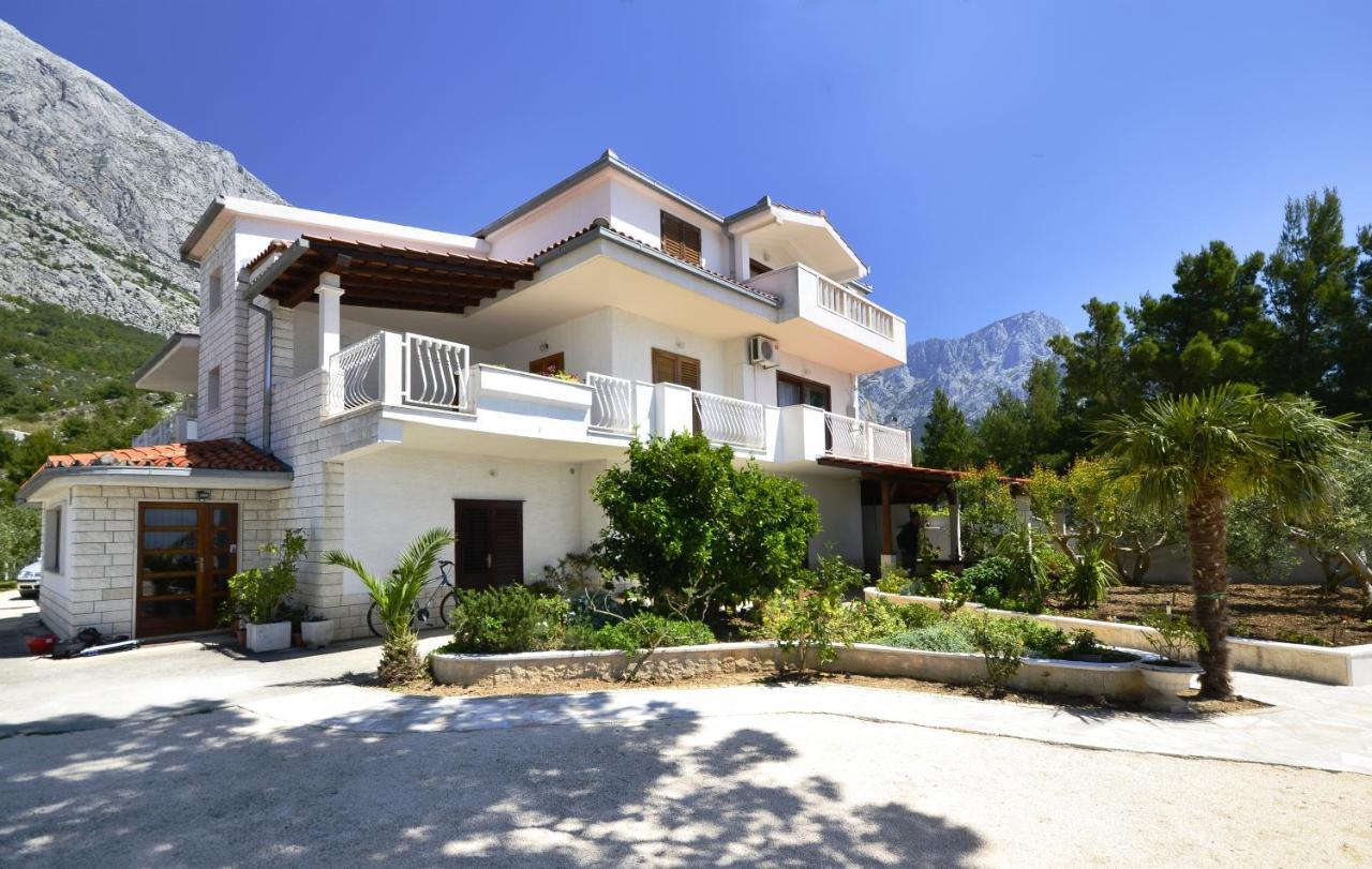 Family Friendly Apartments With A Swimming Pool Baska Voda, Makarska - 12442 Exteriér fotografie