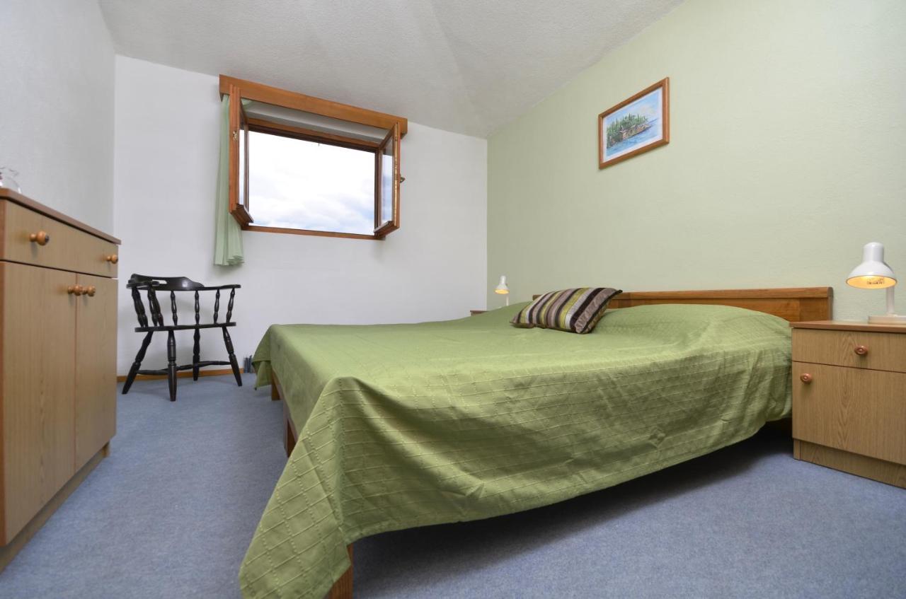 Family Friendly Apartments With A Swimming Pool Baska Voda, Makarska - 12442 Exteriér fotografie