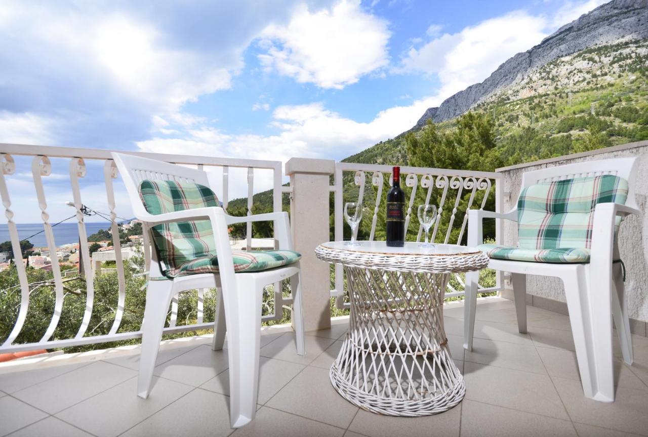 Family Friendly Apartments With A Swimming Pool Baska Voda, Makarska - 12442 Exteriér fotografie
